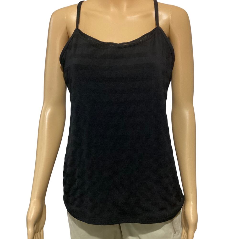 Lululemon Ebb Street tank top with a built-in shelf Bra - Size M